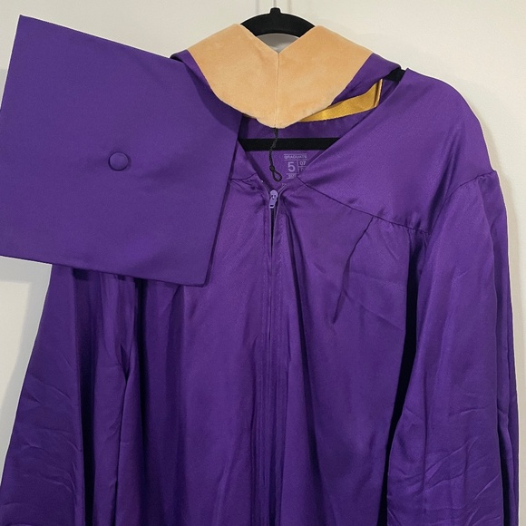 Other James Madison University Jmu Bachelors Gown Cap And Hood Poshmark